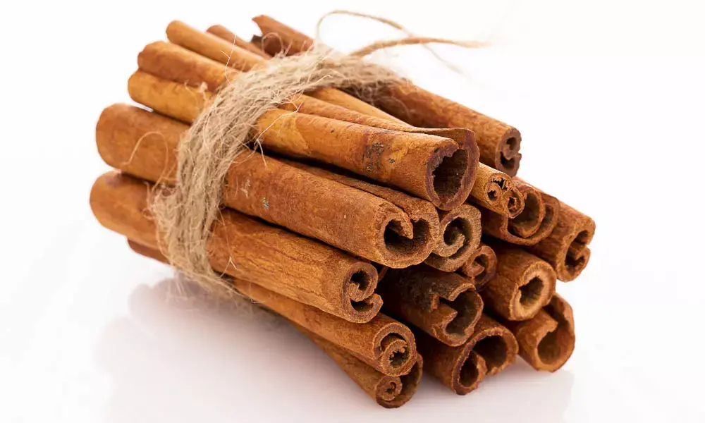 Ceylon-cinnamon.webp