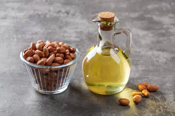 Ground Nut Oil2.webp